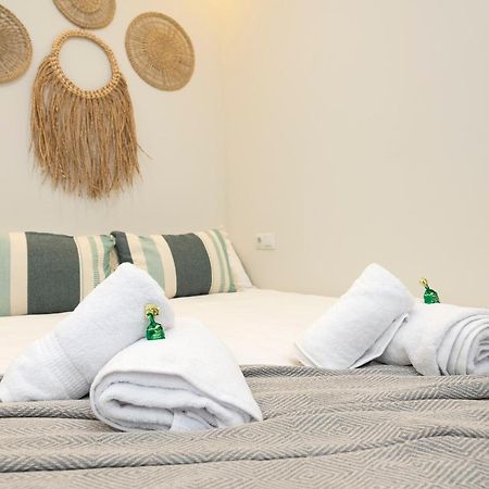 Exclusive Apartment Jacuzzi Малага Экстерьер фото
